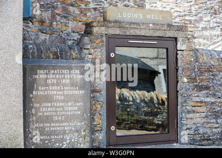 Dans bien des logins Stromness, Orkney, Scotland, UK, utilisé pour fournir de l'eau pour les navires d'exploration dans l'Arctique. Banque D'Images