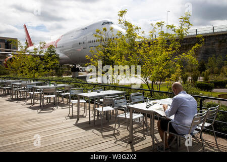 Corendon Hotels Village, à l'aéroport d'Amsterdam-Schiphol, ex-KLM Boeing 747-400, Jumbo jet, dans le parc de l'hôtel complexe, seront convertis en Banque D'Images