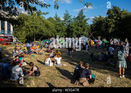 Londres, Royaume-Uni. 15 juillet, 2019. La rébellion de l'extinction à Waterloo camping vert du millénaire, le premier jour du soulèvement du groupe 'summer', une série de manifestations destinées à faire pression sur les administrations locales et centrales pour répondre à la crise climatique et de la biodiversité. Credit : Mark Kerrison/Alamy Live News Banque D'Images