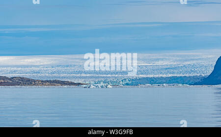 Le champ de glace du Groenland Vue de la côte près de Eqip Sermia dans un fjord du Groenland Banque D'Images