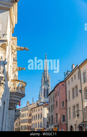 Tours de Saint Epvre à Nancy, France Basilique Banque D'Images