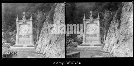 Misteri del Cinquè déboires de Rosari Monumental de Montserrat al camí de la Santa Cova (AFCEC VINTRO B 00102). Banque D'Images