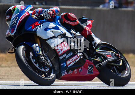 Monterey, CA, USA. Le 13 juillet, 2019. A. #  2 Josh Herrin entre le virage 3 et 4 au cours de l'MotoAmerica 2 course SuperBike à Weathertech Raceway Laguna Seca Monterey, CA Thurman James/CSM/Alamy Live News Banque D'Images