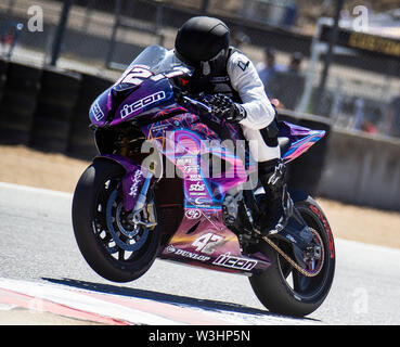 Monterey, CA, USA. Le 13 juillet, 2019. Un #  42 Jeremy Coffey entrée en virage 4 lors de la course SuperBike 2 MotoAmerica à Weathertech Raceway Laguna Seca Monterey, CA Thurman James/CSM/Alamy Live News Banque D'Images