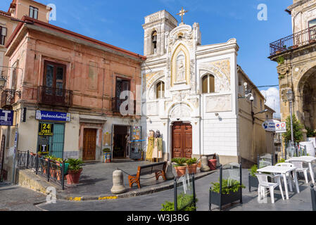Pizzo, Calabre, Italie - 10 septembre 2016 : Façade de l'église de Saint Marie Immaculée à Pizzo, petite ville du sud de l'Italie Banque D'Images