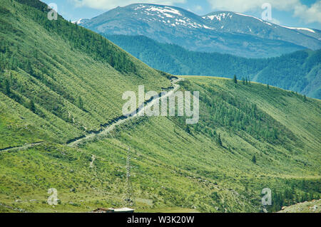 Chuysky Trakt, Chuya Autoroute route nationale de l'Oblast de Novossibirsk et de l'Altaï l'Altaï, république de Russie. Banque D'Images