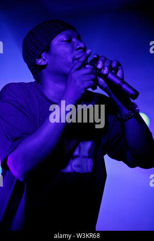 Rodney Smith AKA Roots Manuva sur scène Banque D'Images