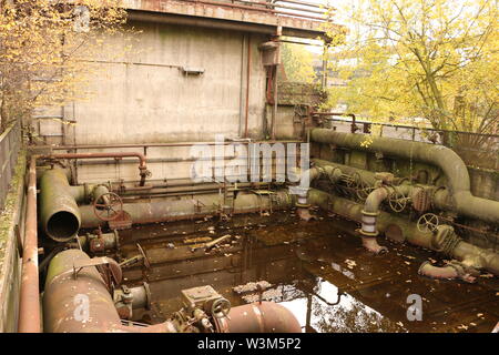 Altes Stahlwerk im Landschaftspark Duisburg Nord Banque D'Images