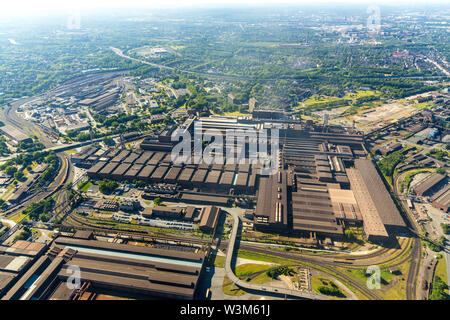 Photo aérienne de l'aciérie ThyssenKrupp et Schwelgern Schwelgern cokerie à Marxloh am Rhein à Duisburg dans la Ruhr dans la fédération Banque D'Images