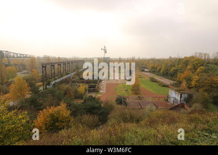 Altes Stahlwerk im Landschaftspark Duisburg Nord Banque D'Images