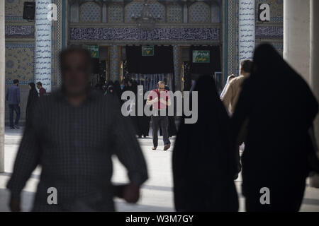 16 juillet 2019 - Shahre-Ray, Téhéran, Iran - les musulmans chiites dans le sanctuaire d'Abdol-Azim Shah Rey, Téhéran, Iran. Credit : Rouzbeh Fouladi/ZUMA/Alamy Fil Live News Banque D'Images