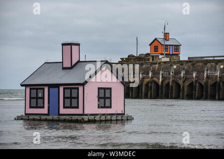 D'ART, partie de la maison de vacances projet, dans le port de Folkestone, Kent, UK en juillet 2019 Banque D'Images