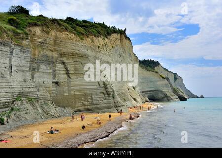 Plage peroulades Loggas,falaises ,Corfou,grèce,Îles Ioniennes Banque D'Images