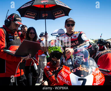 Monterey, CA, USA. 14 juillet, 2019. A. #  7 Chaz Davies sur la grille avant le Championnat du Monde FIM Superbike Motul américaine Geico Round World SBK course 2 à Weathertech Raceway Laguna Seca Monterey, CA Thurman James/CSM/Alamy Live News Banque D'Images