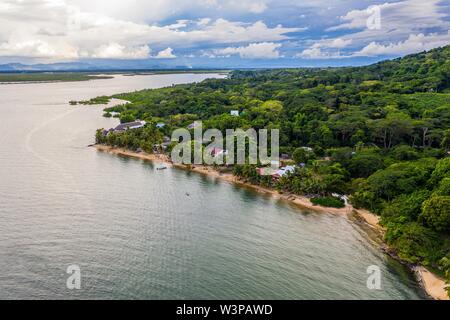 Plage d'Ankify, région Diana, drone abattu, au nord de Madagascar, Madagascar Banque D'Images