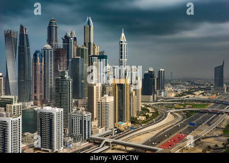 Très nuageux à Dubaï, Émirats arabes unis, Janvier 2018 Banque D'Images