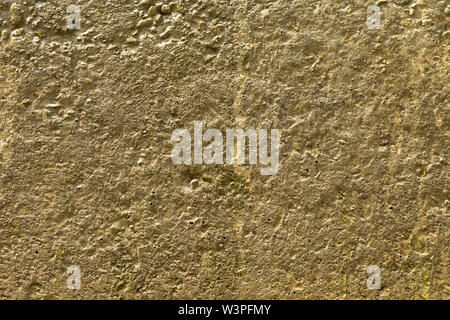 Mur de béton qui est peint en jaune Banque D'Images