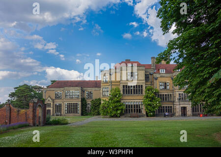 Fanhams Hall Hotel and gardens, Ware, Hertfordshire, Royaume-Uni Banque D'Images