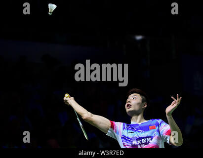 Jakarta. 17 juillet, 2019. Yuqi Shi fait concurrence au cours de la première ronde du tournoi match entre Shi Yuqi de Chine et Prannoy Haseena Sunil de l'Inde à l'Indonésie Open 2019 tournoi de badminton à Jakarta, Indonésie le 17 juillet 2019. Crédit : Du Yu/Xinhua/Alamy Live News Banque D'Images