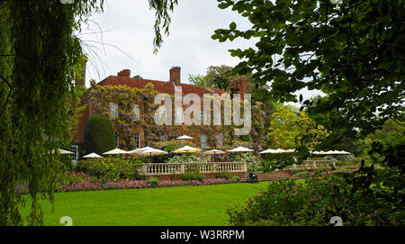 La façade arrière de géorgien Pashley Manor East Sussex. Banque D'Images