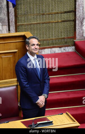 Athènes, Grèce. 17 juillet, 2019. Le Premier ministre grec Kyriakos Mitsotakis au parlement hellénique pour la cérémonie du serment. Credit : Dimitrios Karvountzis/Pacific Press/Alamy Live News Banque D'Images