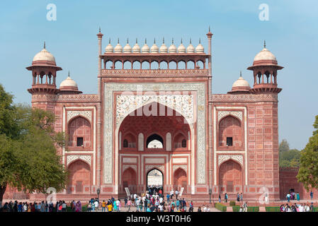 AGRA - FEB 28 : complexe Taj Mahal à Agra le 28 février. 2018 en Inde Banque D'Images