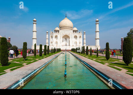 AGRA - FEB 28 : complexe Taj Mahal à Agra le 28 février. 2018 en Inde Banque D'Images