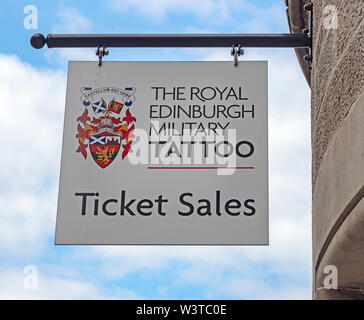 Le signe de la billetterie de l'Royal Edinburgh Military Tattoo. L'événement a lieu chaque mois d'août dans le cadre du Festival d'Edimbourg. Banque D'Images