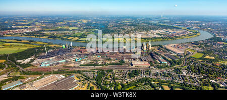 Photo aérienne de l'aciérie HKM Hüttenwerke Krupp Mannesmann GmbH dans Hüttenheim am Rhein avec cokerie à Duisburg Hüttenheim dans la Ruhr Banque D'Images