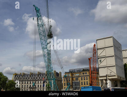 Londres, Royaume-Uni, juin 2018. Dans le centre-ville il est possible de rencontrer des grandes et modernes chantiers en cours pour la construction de nouvelles s Banque D'Images