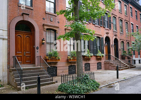 19ème siècle ancien élégant brownstone townhouse type urbain dans le quartier historique de Philadelphie, Delancey Banque D'Images