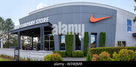 Beaverton, Oregon - 29 juin 2019 : Façade de l'entreprise Nike store Banque D'Images