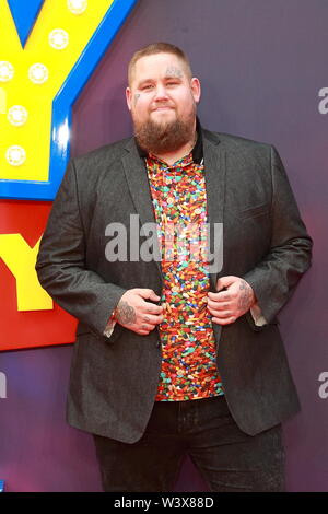 Première européenne de "Toy Story 4" qui a eu lieu à l'odéon luxe à Londres de Leicester Square comprend : Rag N os où l'homme : London, Royaume-Uni Quand : 17 juin 2019 Source : WENN.com Banque D'Images
