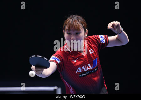 Johor Bahru, Malaisie. 18 juillet, 2019. Miyu Kato du Japon fait concurrence au cours de la première série de match contre sa coéquipière Mima Ito à T2 Diamond 2019 Malaisie jour 1 à Johor Bahru, Malaisie, le 18 juillet 2019. Credit : Zhu Wei/Xinhua/Alamy Live News Banque D'Images