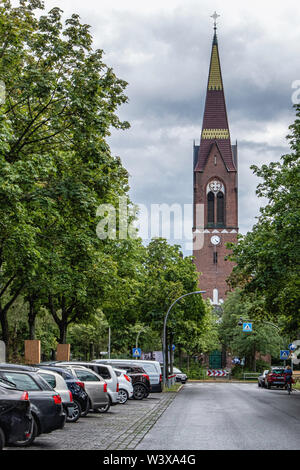 Petruskirche, Peter's Church est un bâtiment classé de style néo-gothique construite 1897-1898 sur Oberhofer Platz 2, Lichterfelde-Berlin Banque D'Images