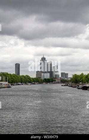 Sombre à l'Amstelriver Amsterdam The Netherlands 2019 Banque D'Images