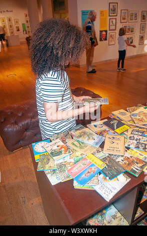 Ladybird books exhibition à New Walk Museum à Leicester, Royaume-Uni Banque D'Images