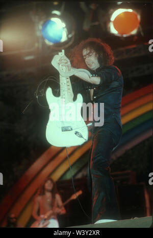 Groupe de rock britannique DEEP PURPLE avec Ritchie Blackmore au California Jam le 6 avril 1974 à l'Ontario Motor Speedway en Ontario, en Californie. Photo : Jeffrey Mayer Banque D'Images