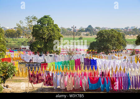 L'Inde, Uttar Pradesh, Inde, Lucknow, Uttar Pradesh, Lucknow, lave-dessiccation à Kuria Ghat Banque D'Images