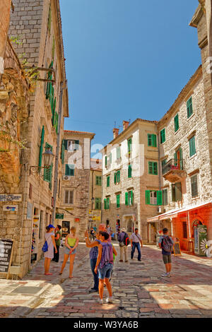 Rues de la vieille ville de Kotor au Monténégro. Banque D'Images