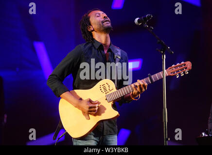 Montréal,Québec,Canada,Août 18, 2017.Singer Daby Touré effectuant à Montréal,Québec,Canada.Credit:Mario Beauregard/Alamy Live News Banque D'Images