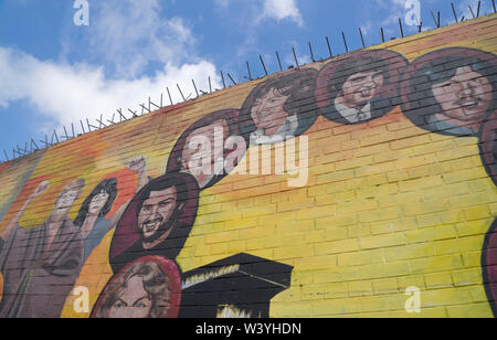 Peintures murales dans le républicain Falls Road de Belfast, Irlande du Nord Banque D'Images