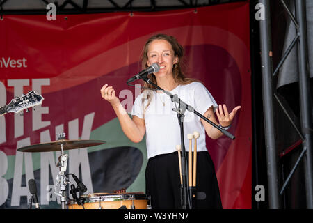 Bergen, Norvège - Juin 15th, 2019. Le trio norvégien je vois Rivers effectue un concert live au cours de la fête de la musique 2019 Bergenfest norvégien de Bergen. (Photo crédit : Gonzales Photo - Jarle H. MEO). Banque D'Images