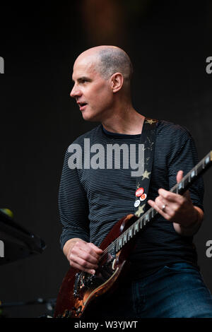 Bergen, Norvège - Juin 12th, 2019. Stephen Malkmus et les Jicks effectuer un concert lors de la fête de la musique 2019 Bergenfest norvégien de Bergen. Musicien ici Mike Clark est vu sur scène. (Photo crédit : Gonzales Photo - Jarle H. MEO). Banque D'Images