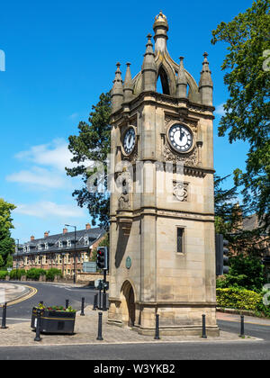 Tour de l'Horloge de Victoria pour commémorer le jubilé de diamant de la Reine Victoria sur la route du Nord à Ripon North Yorkshire Angleterre Banque D'Images