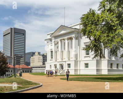 VIRGINA State Capitol, Richmond, VA - circa 2019. Le Capitole a été conçu par Thomas Jefferson et occupé pour la première fois en 1788 par l'Assemblée générale de la Virginie Banque D'Images