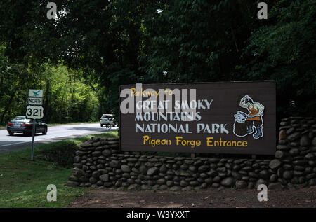 Le parc national Great Smoky signe à Pigeon Forge, TN Banque D'Images