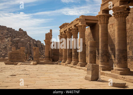 Avec le Temple d'Isis à Philae complexe Banque D'Images