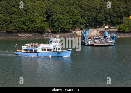 Le Roi Harry chaîne véhicules ferry, une entreprise et des excursions en bateau, bateau à passagers sur la rivière Fal, EstuaryCornwall l'Angleterre. Banque D'Images