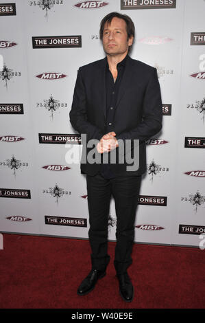 LOS ANGELES, CA. 08 avril 2010 : David Duchovny au Los Angeles première de son nouveau film 'The Joneses' à l'Arclight Theatre, à Hollywood. © 2010 Paul Smith / Featureflash Banque D'Images